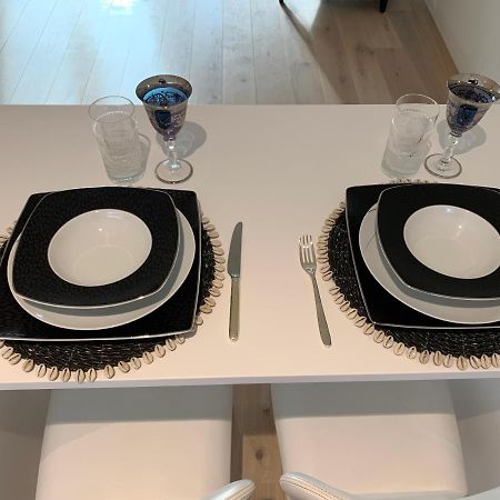 New!! Luxury Avenida Da Liberdade Flat- With Rooftop And Pool Lägenhet Lisboa Exteriör bild
